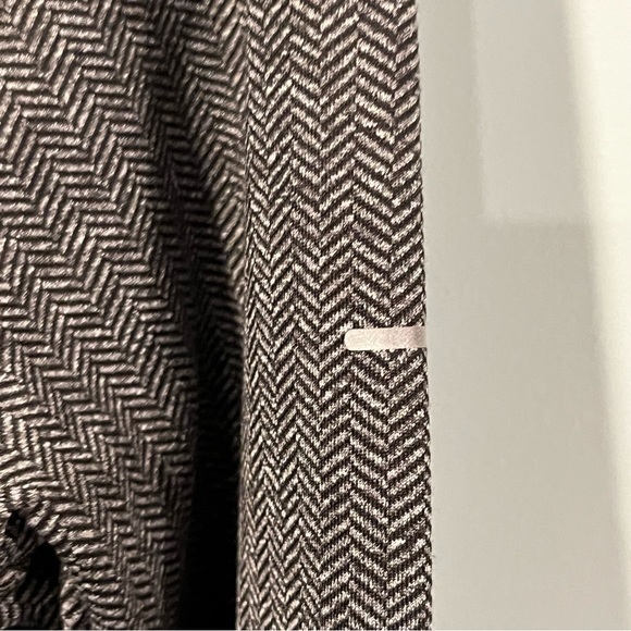 Mondetta Performance + Luxury Herringbone Hoodie Size SP, Pullover, long sleeves - Picture 10 of 15